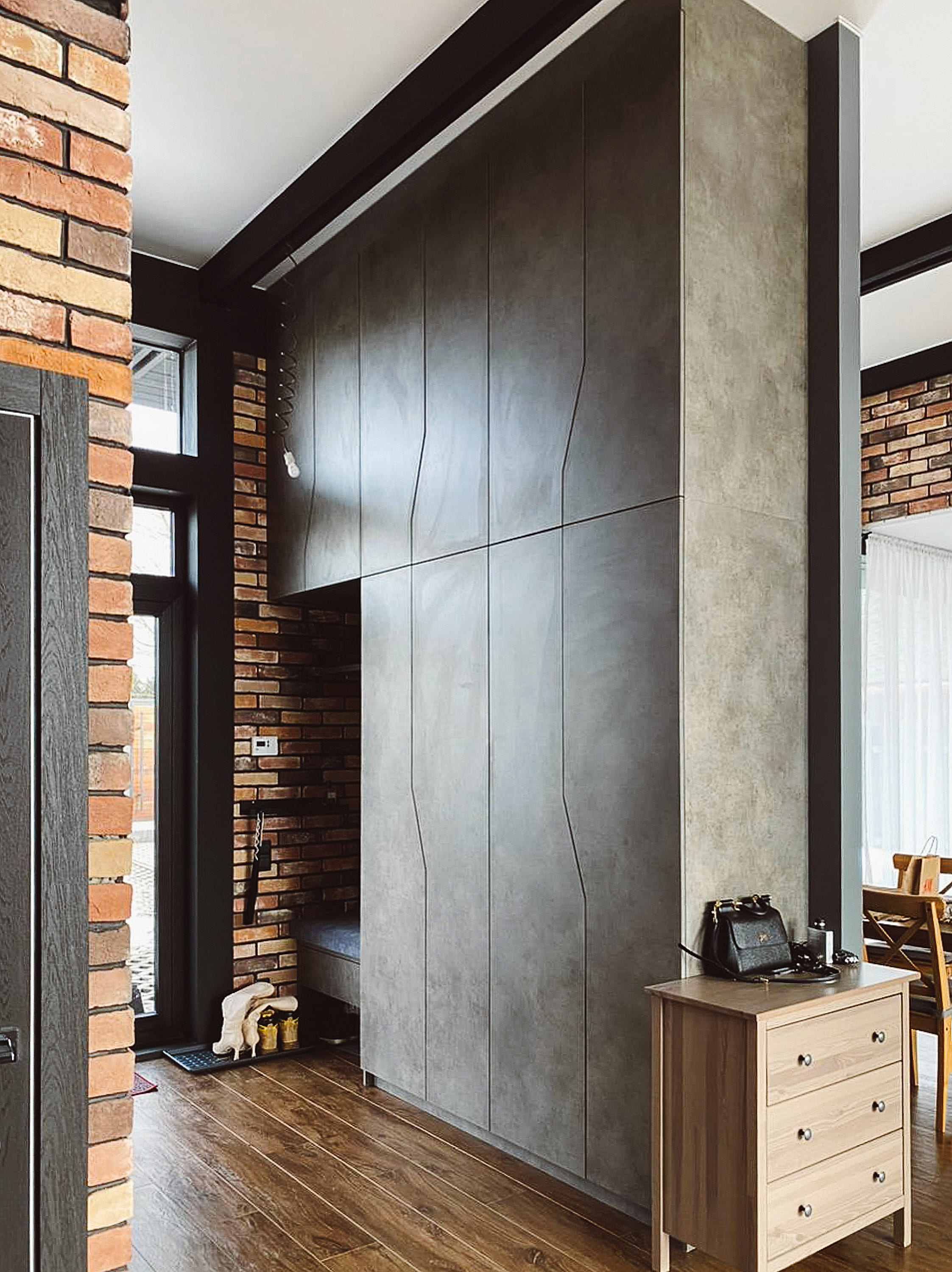 Шкафы на заказ от производителя в Санкт-Петербурге